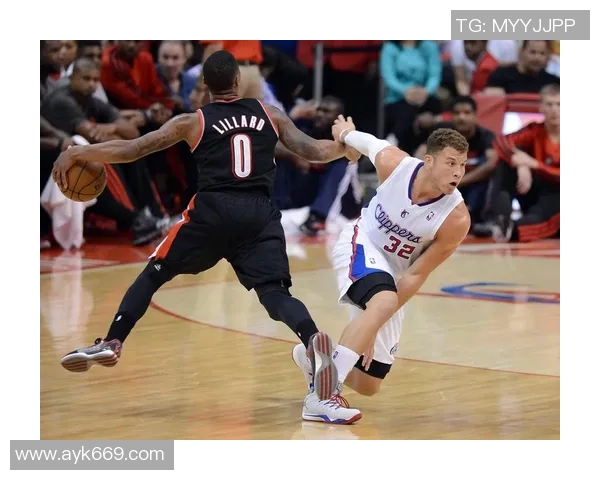 开拓者逆转快船,系列赛战成1-1平:激战时刻,未来充满悬念 开拓者逆转快船,系列赛战成1-1平:激战时刻,未来充满悬念