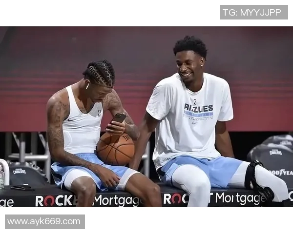 爵士内线伤病频发,库里奇或成球队救星 爵士内线伤病频发,库里奇或成球队救星