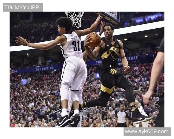 热火不敌马刺，德罗赞砍下29分，燃爆全场